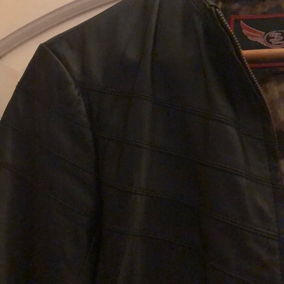 Street Legal black leather jacket - Picture 3 of 8